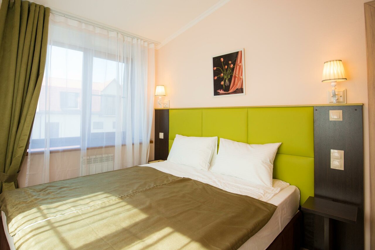 Гостиница Есенин Курган-129