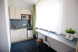 Гостиница Есенин Курган Стандартный номер с раздельными кроватями-3