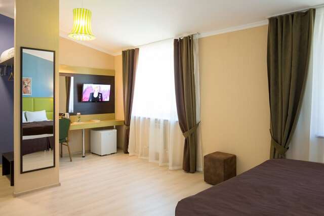 Гостиница Есенин Курган-92