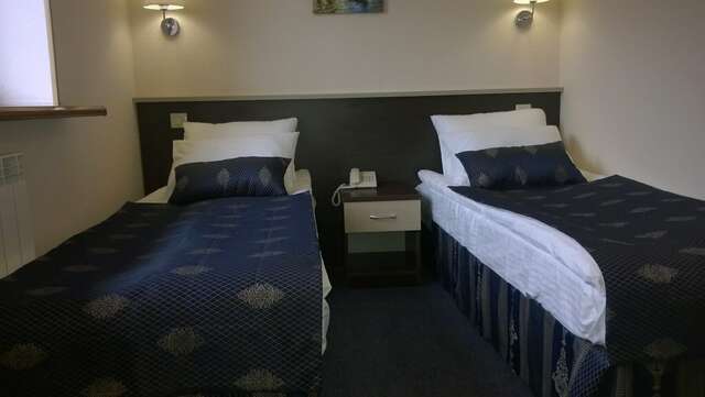 Гостиница Есенин Курган-73