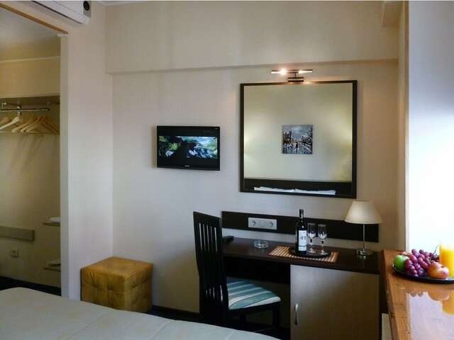 Гостиница Есенин Курган-84