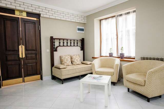 Гостиница Есенин Курган-104