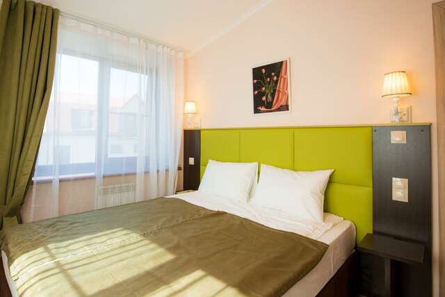 Гостиница Есенин Курган-128