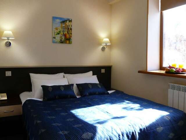 Гостиница Есенин Курган-76